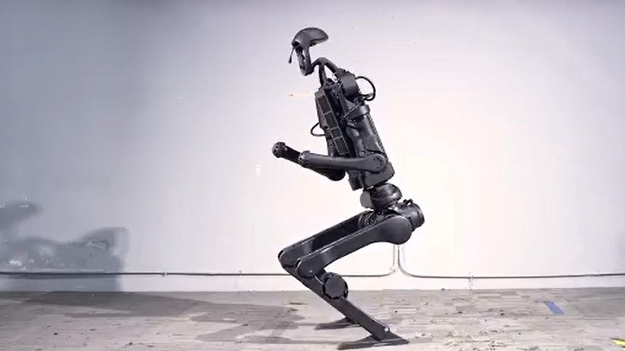 В Китае создали человекоподобного робота Unitree H1, делающего сальто назад без гидравлики
