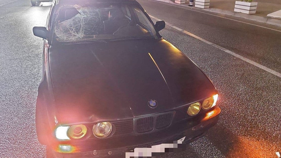 В Сочи водитель BMW насмерть сбил пешехода на «зебре»