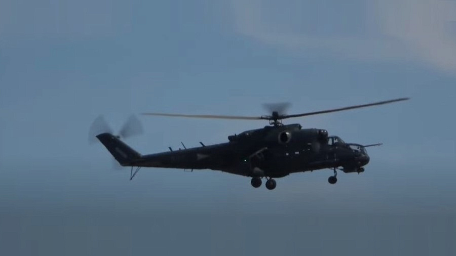 Военный вертолет разбился у побережья Крыма