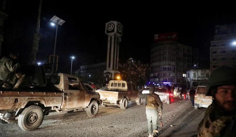 Bitrix 163122: 2024_12_08T050635Z_1061568499_RC2PKBAFVT33_RTRMADP_3_SYRIA_SECURITY-copy.jpg