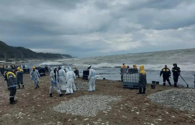 22dd5db5-c999-40b5-8983-de2168c1e7d8