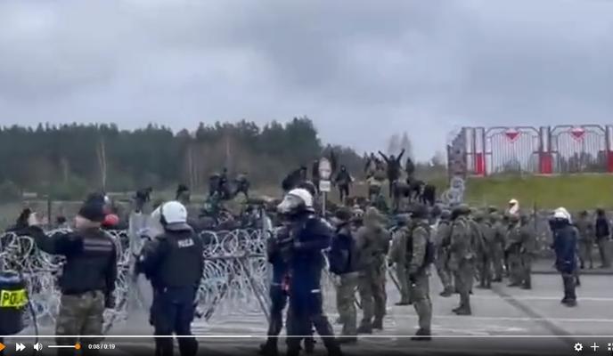 Bitrix 107342: 4400.jpg