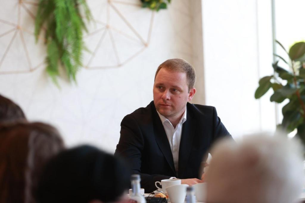 Bitrix 133857: 7d3vjpsqj1bxpzora9wo2df9csh586n1.jpg