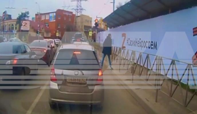 Bitrix 115050: 7ipIbU5o2Mw.jpg