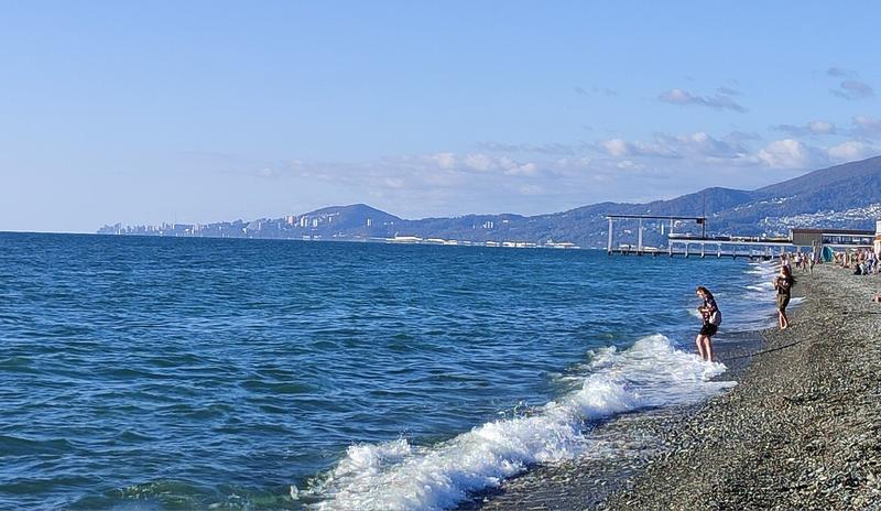 Bitrix 152420: Adler-Sochi-plyazh-oktyabr.jpg