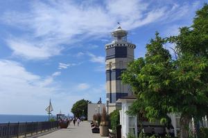 Bitrix 178719: Anapa-naberezhnaya-mayak.jpeg
