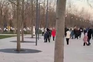 Bitrix 144494: Au6R00LmlOY.jpg