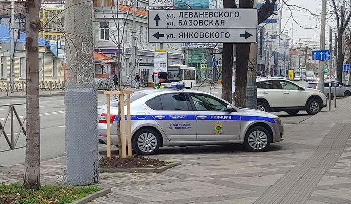 Bitrix 133190: Avtomobil-DPS-Krasnodar-politsiya-_1_.jpeg