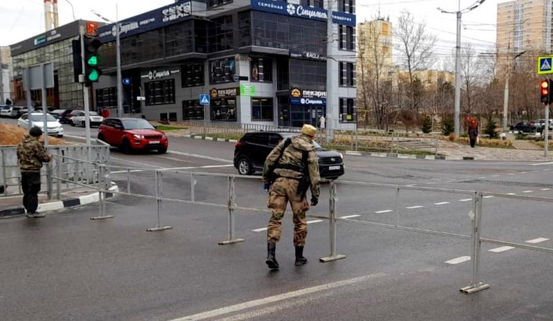 Bitrix 130871: Bomba-vozle-supermarketa-v-Novorossiyske.jpg