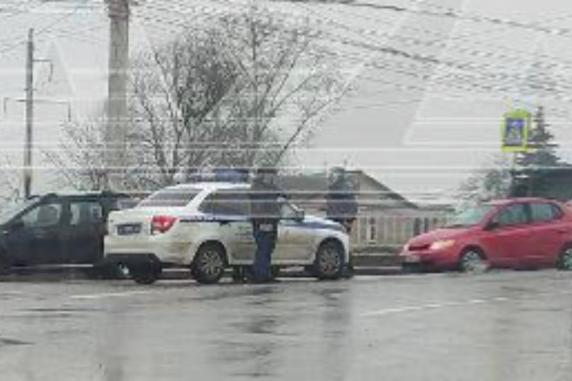 Bitrix 131007: FUjm0ThaT1I.jpg