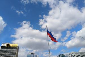 Bitrix 135143: Flag-Rossii-vid-ot-merii1.jpg