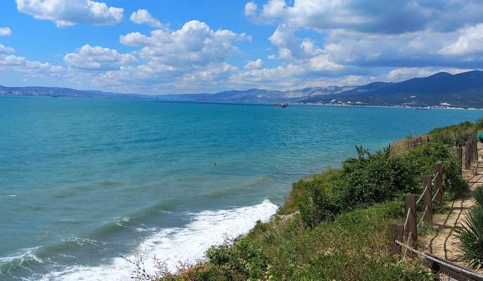 Bitrix 149385: Kabardinka-more-plyazh2.jpeg