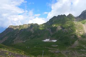 Bitrix 157180: Krasnaya-polyana-gory4.jpeg