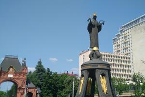 Bitrix 151101: Krasnaya-tsentr-goroda-arka-kolokol-ZHK-Bolshoy.jpg
