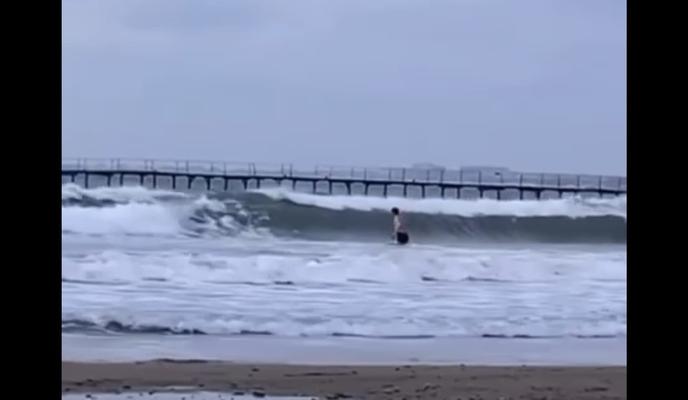 Bitrix 112780: LfAnSKyf7yI.jpg