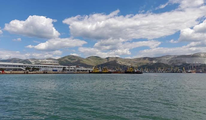 Bitrix 134082: Novorossiysk-port-more-_2_.jpeg