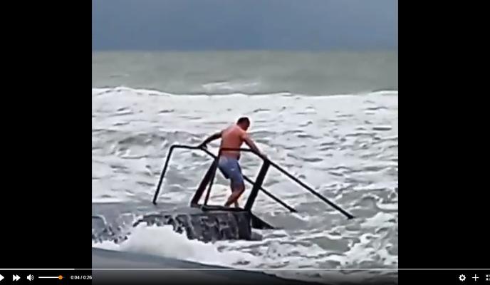 Bitrix 111518: Omovenie-v-shtormyashchem-more.jpg