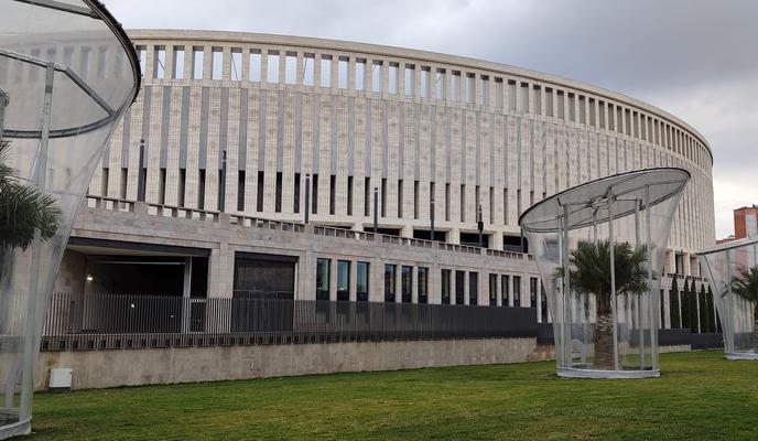 Bitrix 146848: Park-Krasnodar-Galitskiy-stadion-palmy-kolpak1.jpg