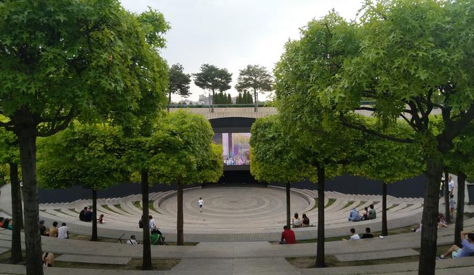 Bitrix 133646: Park-Krasnodar-amfiteatr2.jpg