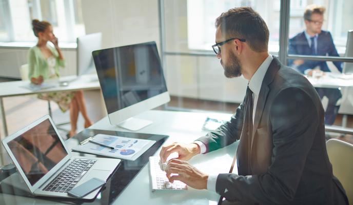 Bitrix 121357: Pressmaster_shutterstock.jpg