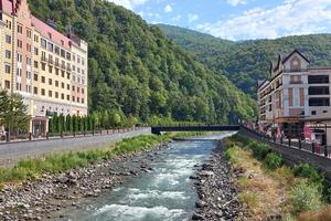 Bitrix 134221: Roza-KHutor-Krasnaya-Polyana-Sochi-gory.jpeg