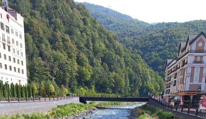 Bitrix 153731: Roza-KHutor-Krasnaya-polyana1.jpg