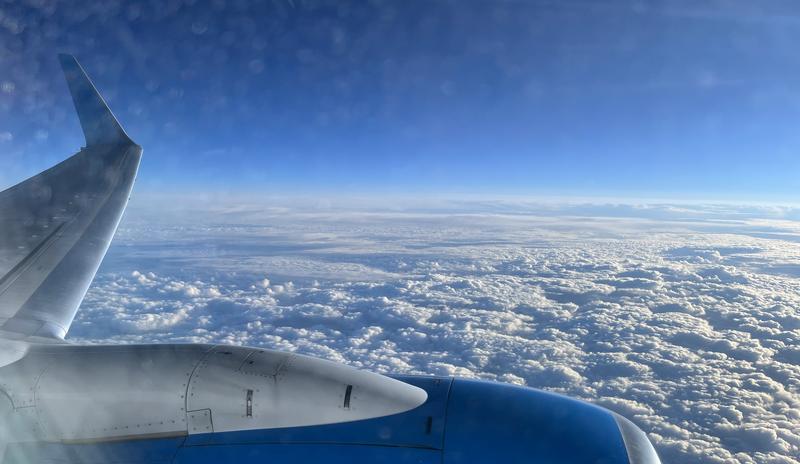 Bitrix 144509: Samolet-krylo-vid-iz-okna-_1_.HEIC.jpeg