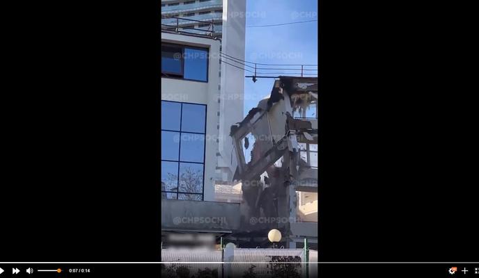 Bitrix 114448: Snosyat-gostinitsu-Primorskaya.jpg