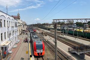 Bitrix 134409: Vokzal-Krasnodar-poezd-perron.jpeg