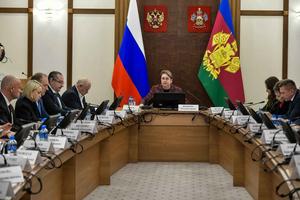 На Кубани обсудили «золотой стандарт» демографии и борьбу с теневой занятостью