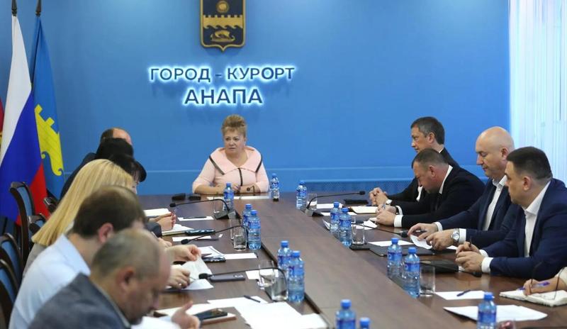 В Анапе отопительный сезон начнется 1 ноября после совещания у мэра