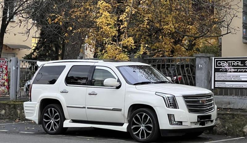 Bitrix 126917: cadillac_zapad.jpg