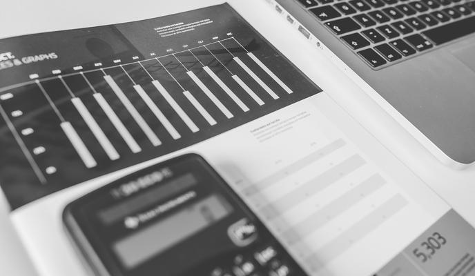 Bitrix 93335: calculator_2620140_1920.jpg