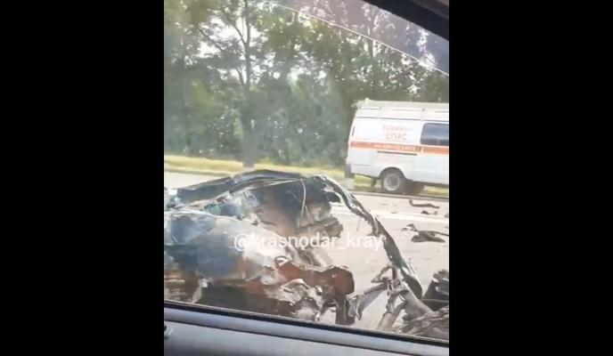 Bitrix 97933: d_KPq_M87NY.jpg