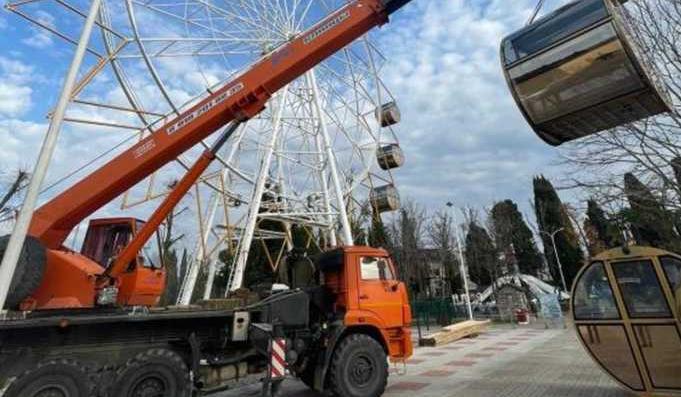 Bitrix 111810: demontirovali-koleso-obozreniya.jpeg