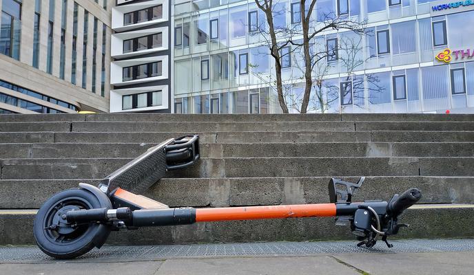 Bitrix 94483: e_scooter_4786239_1920.jpg