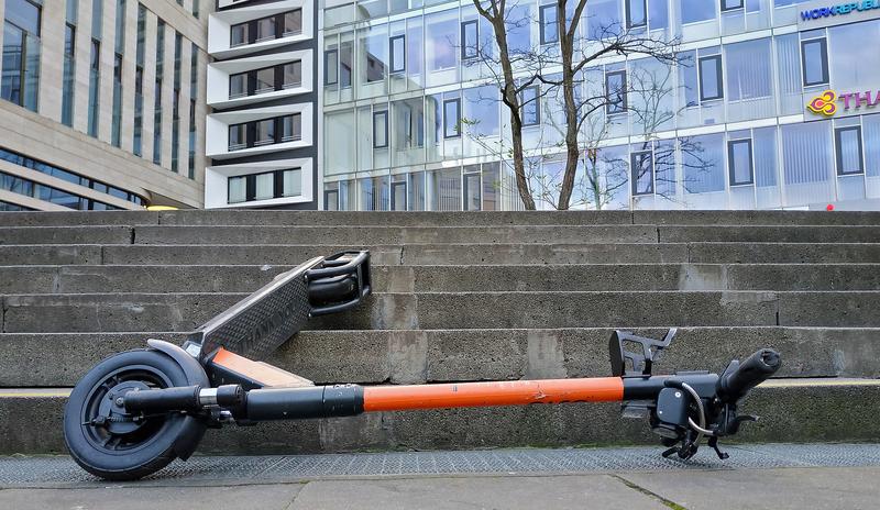 Bitrix 94483: e_scooter_4786239_1920.jpg