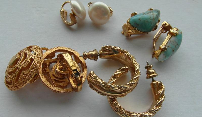 Bitrix 97290: earrings_274250_1280.jpg
