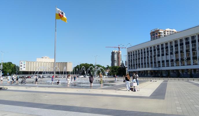 Bitrix 121754: fontan-meriya-kupanie.jpg