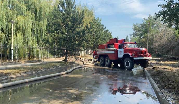 Bitrix 102933: glavnoe_upravlenie_prodolzhaet_rabotu_po_likvidacii_podtopleniy_16298182821459659431_2000x2000.jpg