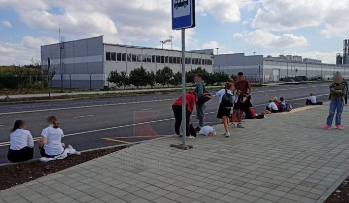 Bitrix 123397: koFFXawCvvRKne57C_TKZLf_o0yN0GJjK6IxNkxSh4lNusiUwVc37l9UB6BIoQisP21eH_hC8_aqECgGgCIdmpG_.jpg