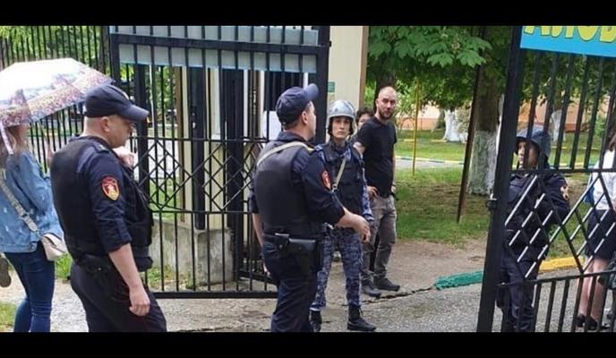 Bitrix 97261: l8hS5DfUGSY.jpg