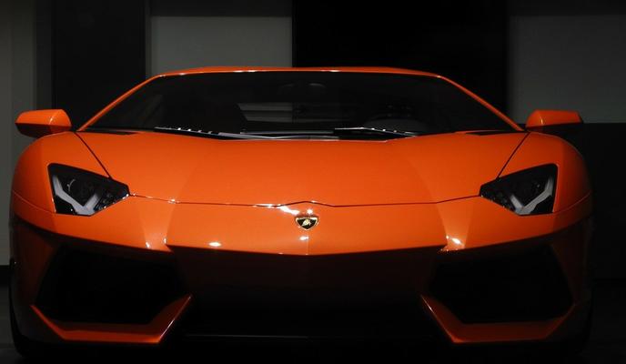 Bitrix 90003: lamborghini_176700_1280.jpg