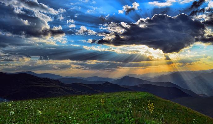 Bitrix 116938: mountains_3048299_1920.jpg