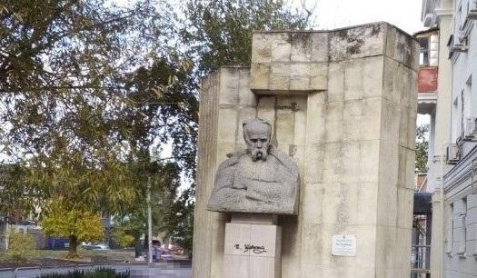 Bitrix 130980: pamyatnik.jpg