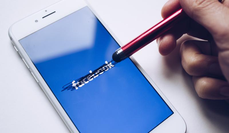 Bitrix 115158: pexels_thought_catalog_2228555.jpg