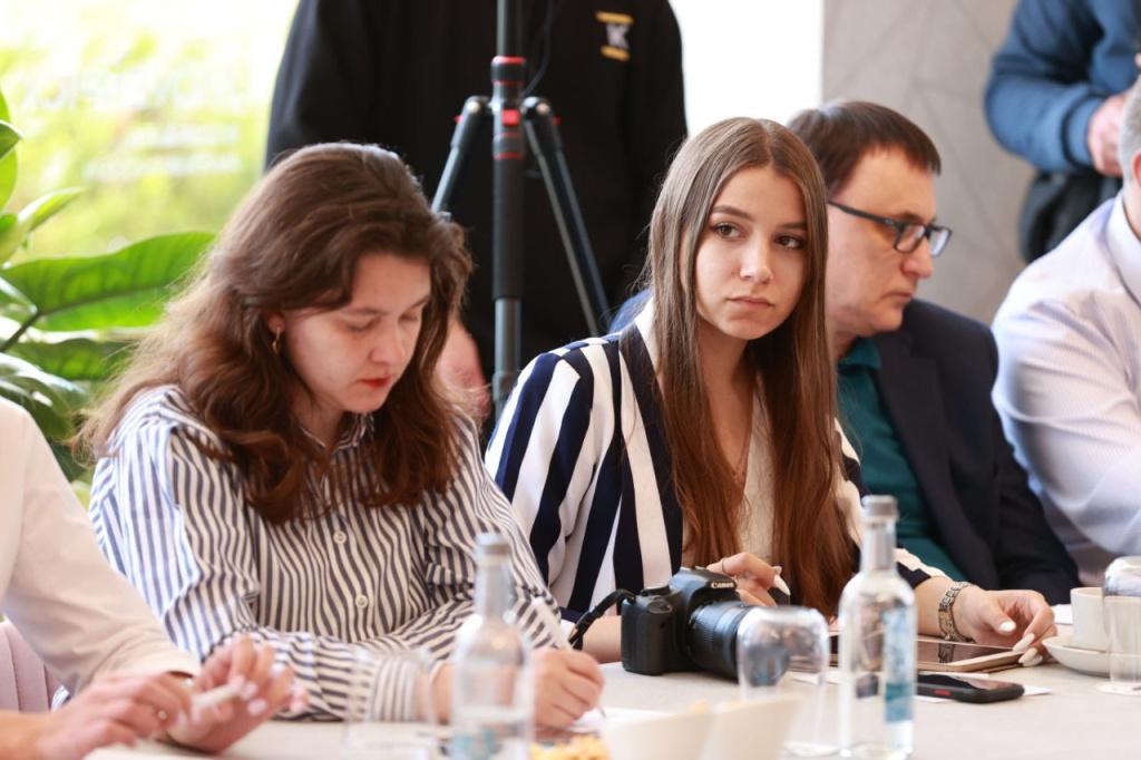 Bitrix 133859: photo_5400262793481013590_y.jpg