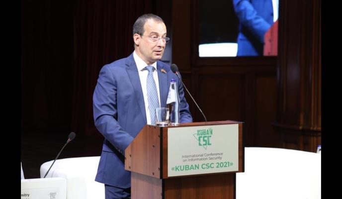 Bitrix 98453: sQ9QooWHuJ8.jpg