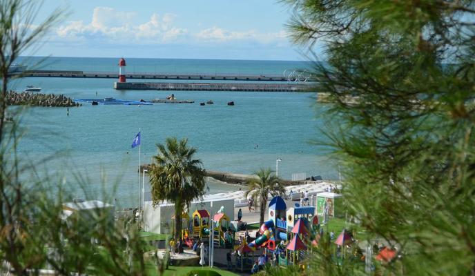 Bitrix 105404: scale_1200-_18_.webp