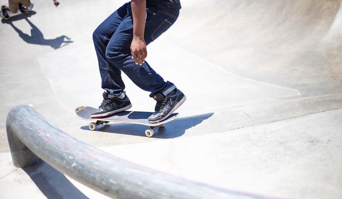 Bitrix 106966: skateboarding_g804aba8c7_1920.jpg